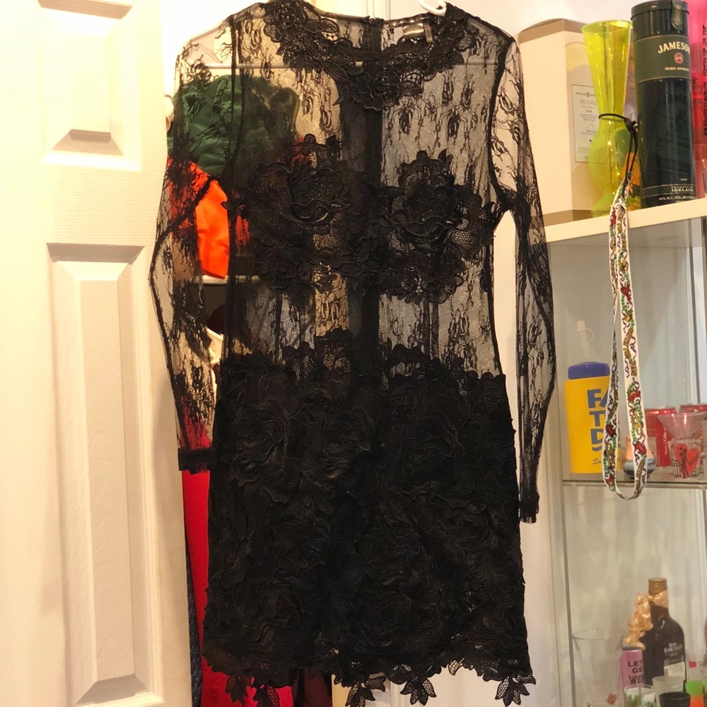 CARRIBEAN QUEEN black long sleeve lace mini dress